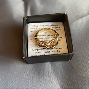 Avon Classic Coastal Knot Ring